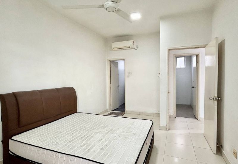 D'Larkin Residence (Delima Larkin)