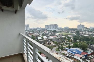 D'Larkin Residence (Delima Larkin)