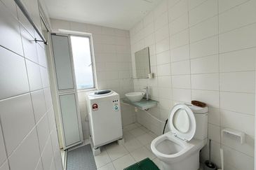 Dedaun Hijau (Greenfield Regency)