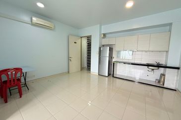 Dedaun Hijau (Greenfield Regency)