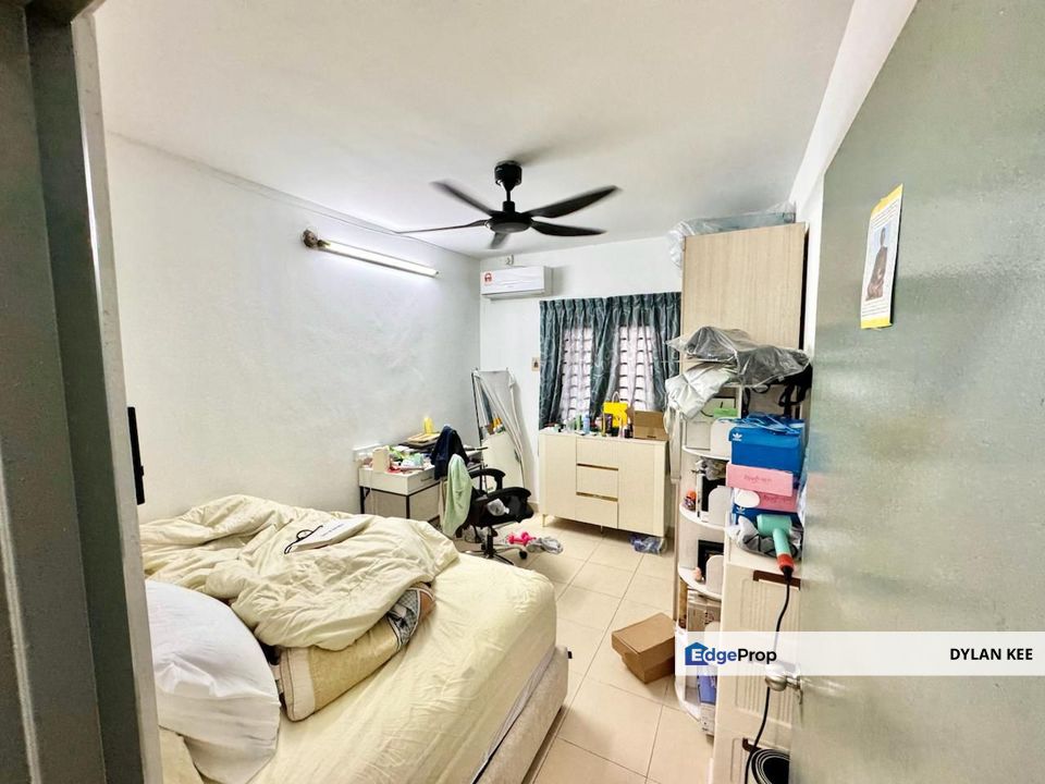 Taman Nusa Bestari 2 Skudai 1.5 Storey End Lot House, Johor, Skudai