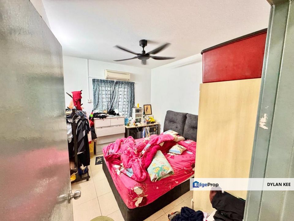 Taman Nusa Bestari 2 Skudai 1.5 Storey End Lot House, Johor, Skudai