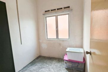 Taman Pulai Utama Flat