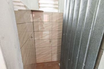 Taman Pulai Utama Flat