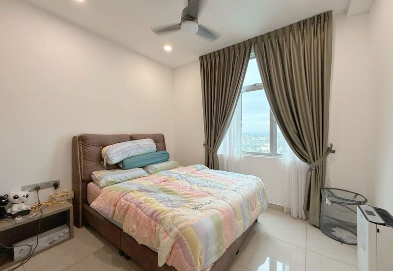 SKS Habitat Apartment, Larkin