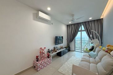 SKS Habitat Apartment, Larkin