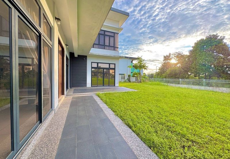 The Hills, Horizon Hills