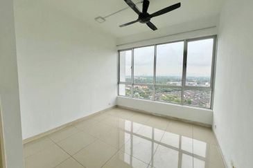 Dedaun Hijau (Greenfield Regency)