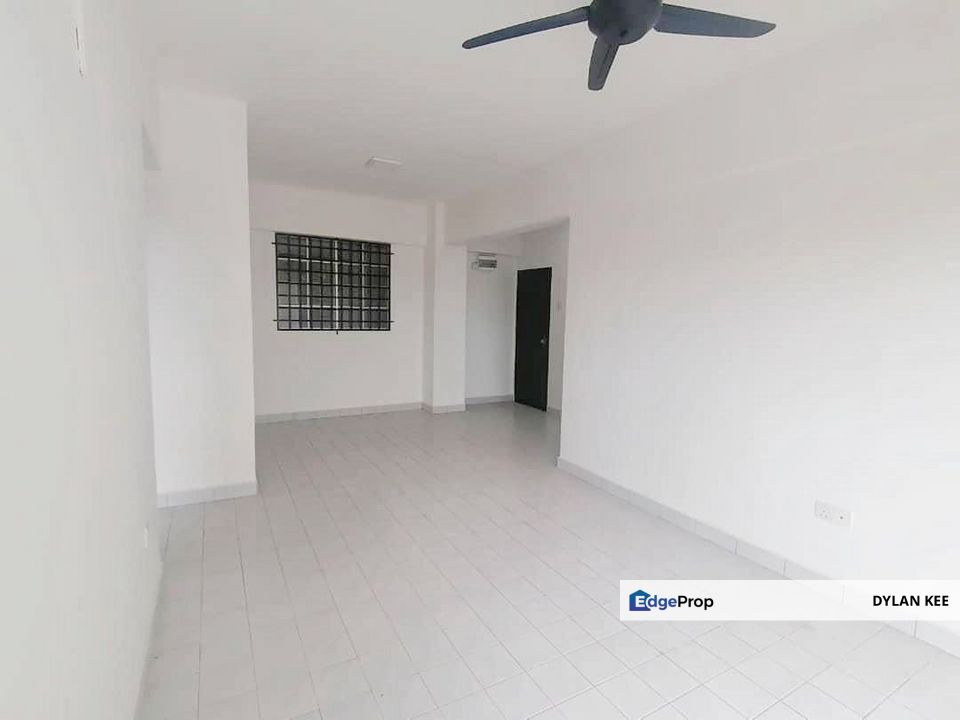 Sri Impian Apartment Larkin Perdana Partial Furnished, Johor, Johor Bahru