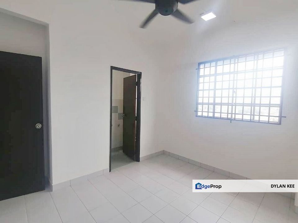 Sri Impian Apartment Larkin Perdana Partial Furnished, Johor, Johor Bahru