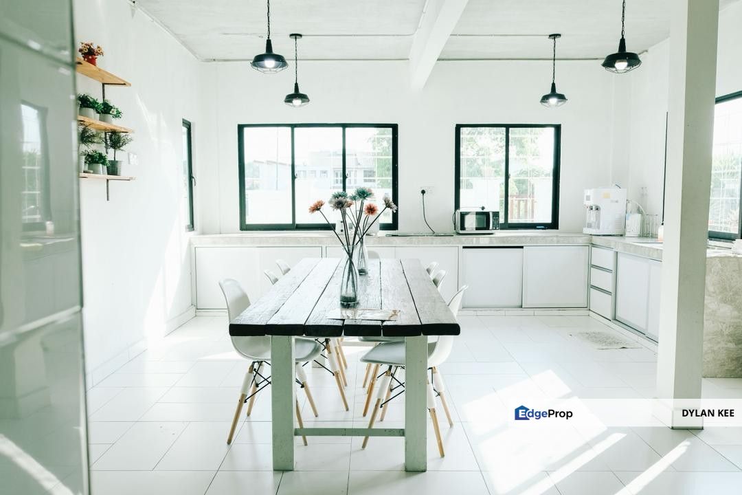 Taman Bukit Kempas Double Storey Villa Bungalow Fully Furnished Fully Renovated, Johor, Johor Bahru