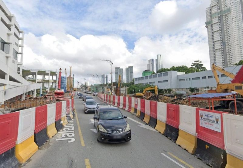 Jalan Trus, Bandar Johor Bahru