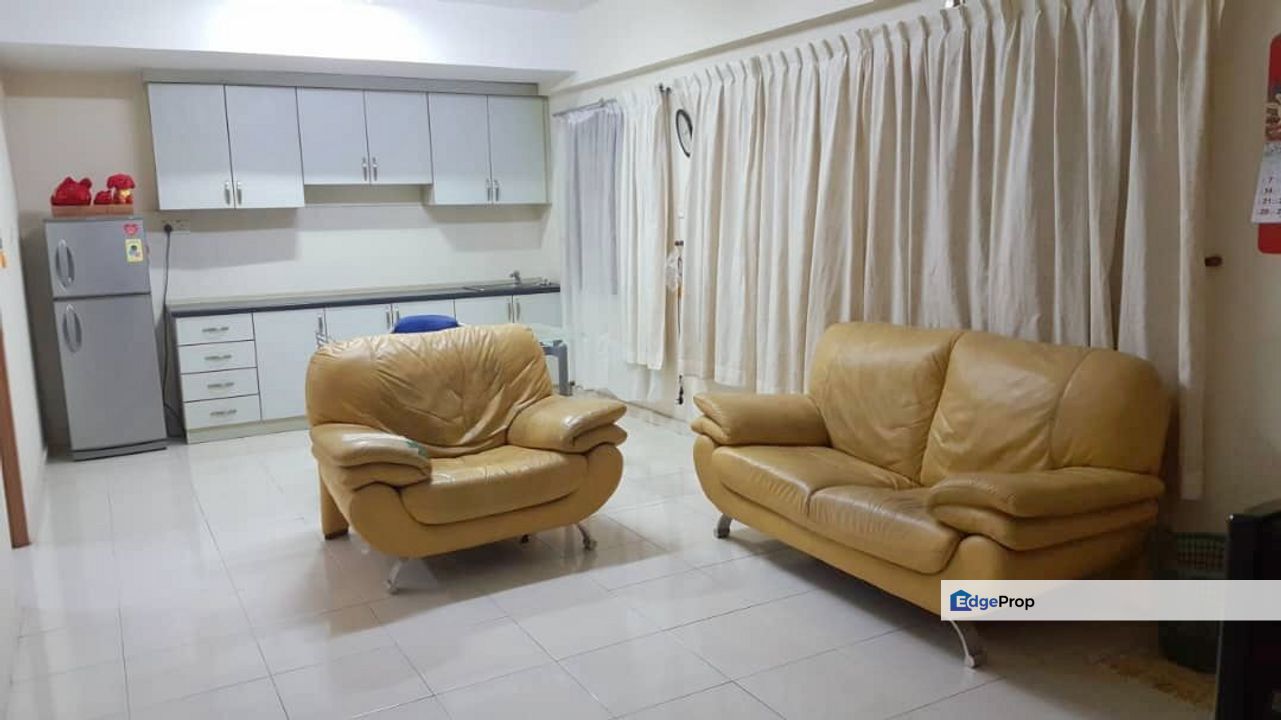 Embassy Suites / Duta Impian @ Taman Abad @ Good Condition, Johor, Johor Bahru