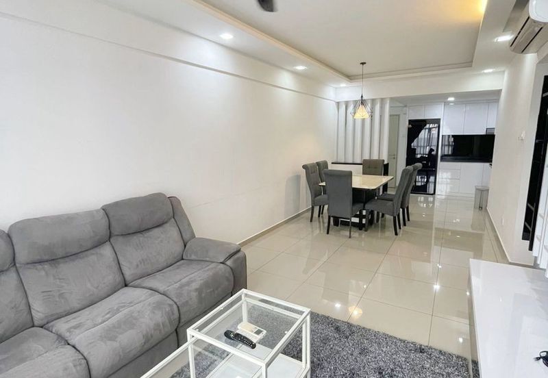 Midas Perling Apartment