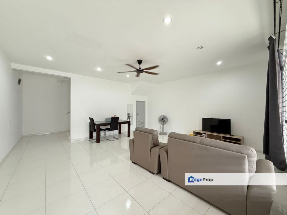 Zon 7 @ Bukit Indah @ Double Storey Terrace House @ Fully Furnished , Johor, Bukit Indah