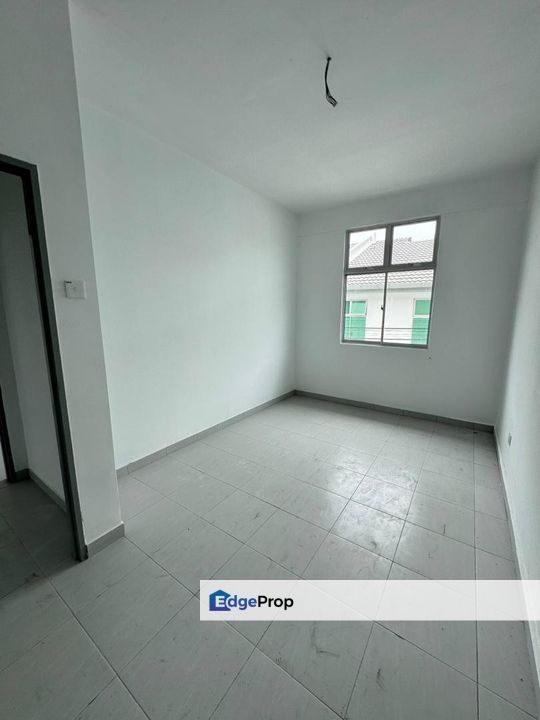 Pulai Mutiara @ Kangkar Pulai @ Double Storey Terrace House @ Partial Furnished @ For Rent, Johor, Kangkar Pulai