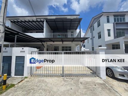 Taman Pulai Mutiara 2 / 3 Storey Terrace House Endlot / Brand New Unit, Johor, 