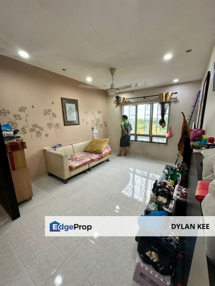Idaman Senibong Apartment / 3 Bedrooms / Partial Furnished, Johor, Permas Jaya/Senibong