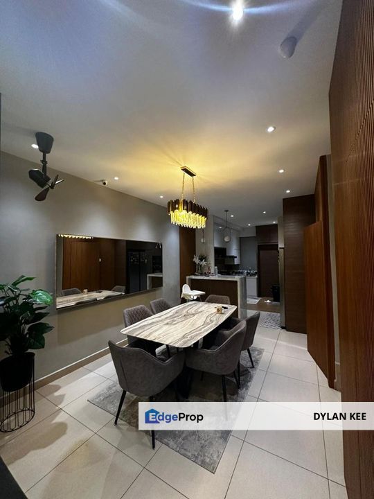 Taman Nusa Bestari 2, Skudai Double Storey House Fully Renovated for ...