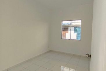 Setia Tropika Double Storey Terrace House Corner Unit