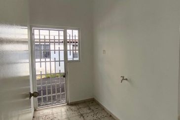 Setia Tropika Double Storey Terrace House Corner Unit