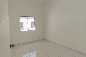 Setia Tropika Double Storey Terrace House Corner Unit