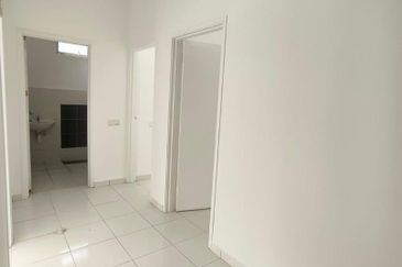 Setia Tropika Double Storey Terrace House Corner Unit