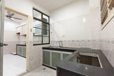 Taman Desa Cemerlang