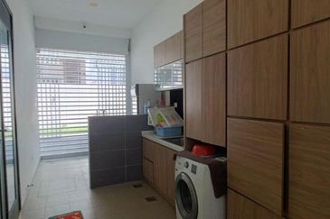 Taman Impian Heights