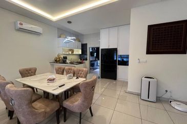 Horizon Hills The Woodlands Double Storey Superlink House Fully Renovated