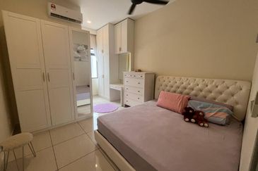 Horizon Hills The Woodlands Double Storey Superlink House Fully Renovated