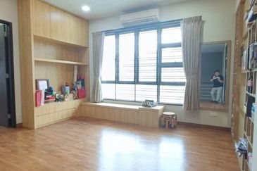 Taman Impian Heights