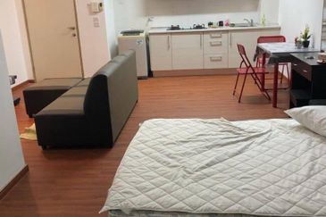 Dedaun Hijau (Greenfield Regency)