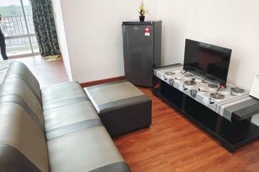 Dedaun Hijau (Greenfield Regency)