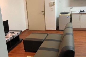 Dedaun Hijau (Greenfield Regency)