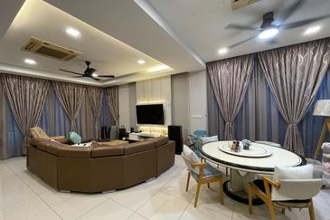 The Golf East Precint Horizon Hills Golf View 2.5-Storey Semi D House