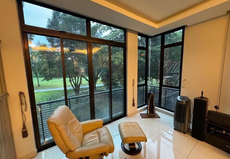 The Golf East Precint Horizon Hills Golf View 2.5-Storey Semi D House