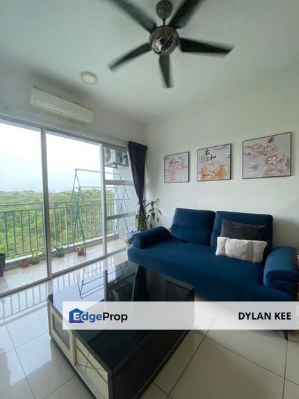 D Rich Executive Suites Skudai 3 Bedrooms With Balcony Partial Furnished, Johor, Skudai