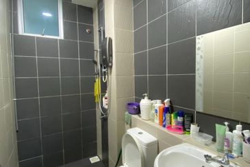 D Rich Executive Suites