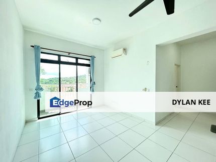 Sky View Apartment Bukit Indah 2 Bedrooms Partial Furnished, Johor, Bukit Indah