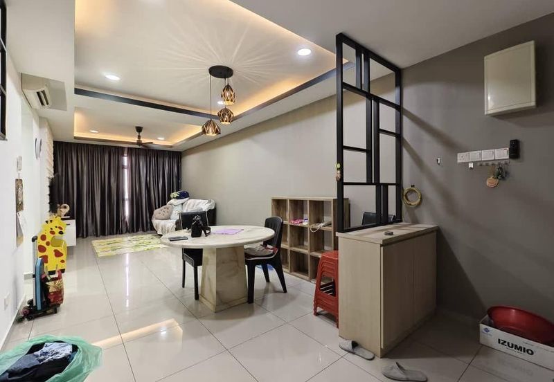 Midas Perling Apartment