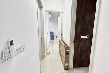 Dedaun Hijau (Greenfield Regency)