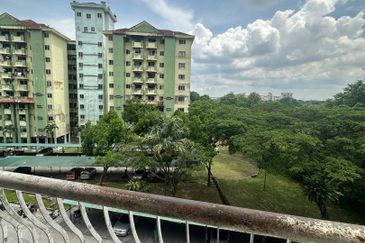 Sri Kenari Apartment