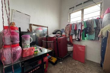 Taman Pulai Utama Flat