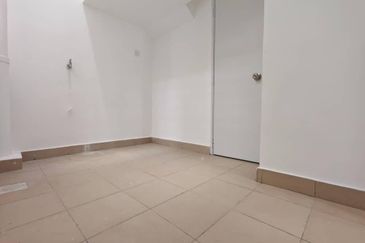 Dedaun Hijau (Greenfield Regency)