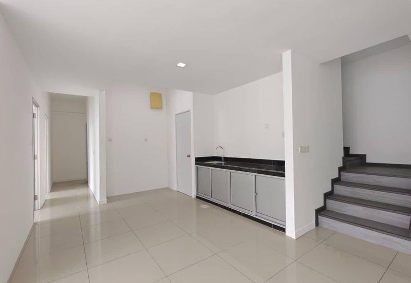 Dedaun Hijau (Greenfield Regency)