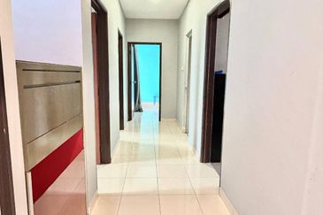 Sri Samudera Seaview Residence Suites