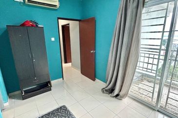 Sri Samudera Seaview Residence Suites