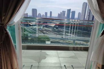 Paragon Suites @ CIQ