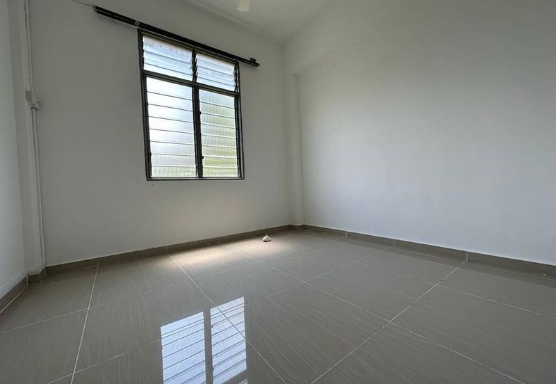 Pangsapuri Seri Baiduri